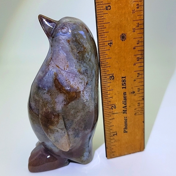 Ocean Orca Agate Chalcedony Carved Penquin Natural Gemstone 450g - 2,250 Cts - Picture 7 of 9